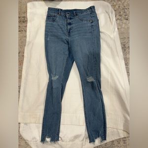 H & M Jeans